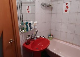 Продается 3-комнатная квартира, 56.3 м2, Сухой Лог, улица Гоголя, 21