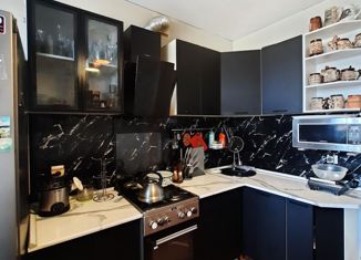 Продаю 3-комнатную квартиру, 62.7 м2, Урай, улица Ленина, 95