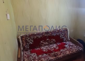 Продаю 1-комнатную квартиру, 12.4 м2, Балаково, улица Комарова, 144