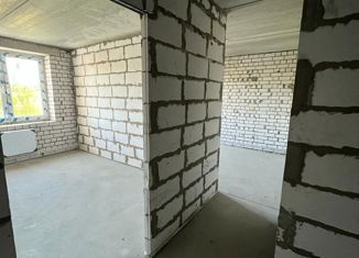 Продам 2-ком. квартиру, 55.2 м2, Кохма, Ивановская улица, 17А