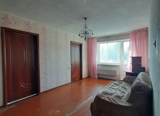 4-комнатная квартира на продажу, 61.8 м2, Кемеровская область, улица Волкова, 6