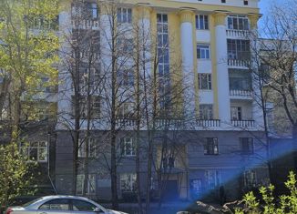Продаю трехкомнатную квартиру, 68.7 м2, Екатеринбург, Отдельный переулок, 10