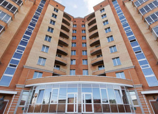 3-ком. квартира на продажу, 110.2 м2, поселок городского типа Синявино, улица Кравченко, 11