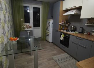 Продается 2-комнатная квартира, 57.9 м2, село Пестрецы, улица 65 лет Победы, 3