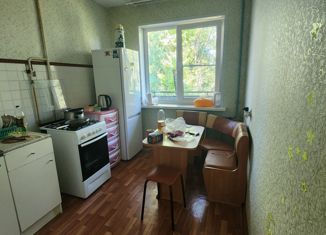 Трехкомнатная квартира на продажу, 62 м2, Волгоград, Восточно-Казахстанская улица, 10, Дзержинский район