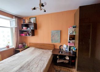 Продажа 3-комнатной квартиры, 55.3 м2, Москва, улица Юных Ленинцев, 111к1, улица Юных Ленинцев