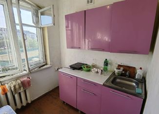 Продается трехкомнатная квартира, 47.8 м2, рабочий поселок Зеленый Бор, улица Журавлёва, 6