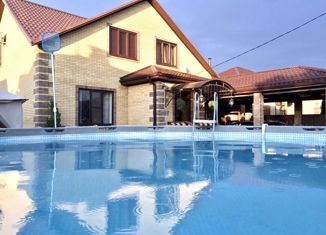 Дом на продажу, 182 м2, Белореченск, Центральная площадь