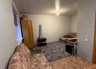 1-комнатная квартира на продажу, 28.6 м2, поселок городского типа Грамотеино, улица 60 лет Комсомола, 13