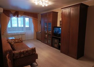 Продам 1-комнатную квартиру, 33 м2, Новомосковск, Парковый проезд, 2
