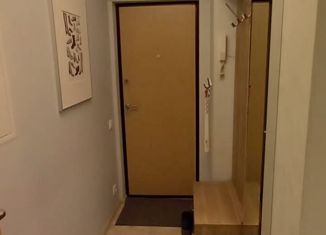 Продается двухкомнатная квартира, 37.4 м2, Москва, проспект Вернадского, 69, метро Проспект Вернадского
