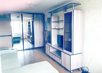 Продаю 2-ком. квартиру, 41.5 м2, Боровск, улица Мира, 61