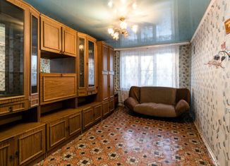 Продается двухкомнатная квартира, 43.7 м2, Кемеровская область, проспект Советской Армии, 55