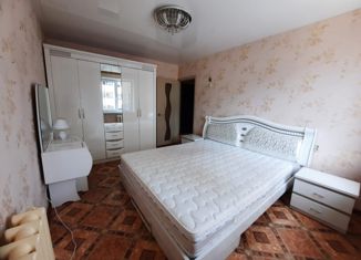 Продам 4-комнатную квартиру, 72 м2, Якутск, улица Кузьмина, 26/3, Гагаринский округ