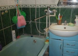 4-комнатная квартира на продажу, 70 м2, Россошь, проспект Труда, 5