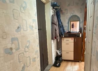 Продаю 2-комнатную квартиру, 43.9 м2, поселок городского типа Карымское, Верхняя улица, 7