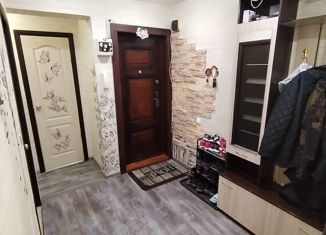 4-комнатная квартира на продажу, 60 м2, Усолье-Сибирское, проспект Космонавтов, 7