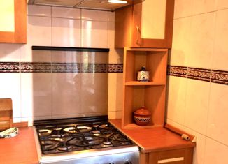 Продажа 3-ком. квартиры, 66 м2, Санкт-Петербург, Пловдивская улица, 2, метро Купчино