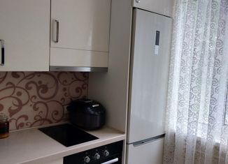 Продам двухкомнатную квартиру, 43 м2, Новосибирск, улица Солидарности, 61А, улица Солидарности