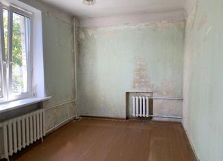 Продам трехкомнатную квартиру, 66.6 м2, Новокуйбышевск, Коммунистическая улица, 44А