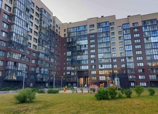 Продается трехкомнатная квартира, 97.2 м2, Санкт-Петербург, проспект Героев, 32, проспект Героев
