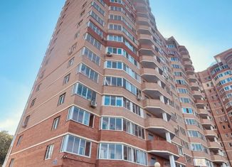 Продаю четырехкомнатную квартиру, 86.4 м2, Владивосток, улица Анны Щетининой, 3