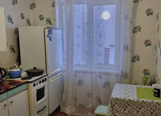 Продаю 1-комнатную квартиру, 30 м2, поселок городского типа Молочный, улица Гальченко, 15