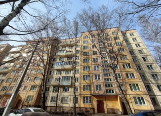 Трехкомнатная квартира на продажу, 63 м2, Санкт-Петербург, Светлановский проспект, 97, муниципальный округ Прометей