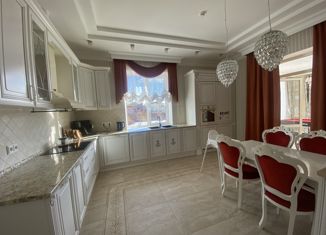 Продам дом, 250 м2, посёлок Ропша, улица Лермонтова, 26