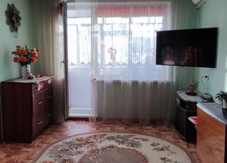 Продажа 2-комнатной квартиры, 44.4 м2, Оренбургская область, улица Комарова, 8