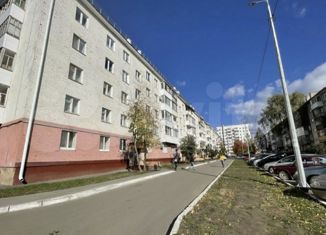 Продаю 2-комнатную квартиру, 46 м2, Нефтекамск, Комсомольский проспект, 44