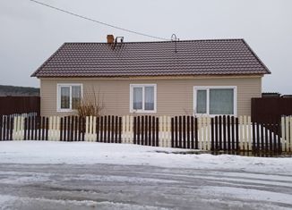 Продается дом, 80 м2, село Устюг, улица Энергетиков, 2