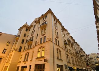Продаю 1-комнатную квартиру, 17 м2, Санкт-Петербург, улица Рубинштейна, 23, Центральный район