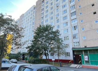 Продаю 2-комнатную квартиру, 52 м2, Москва, посёлок завода Мосрентген, 33