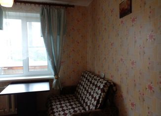 Продаю 1-комнатную квартиру, 34 м2, Волхов, улица Борисогорское Поле, 14