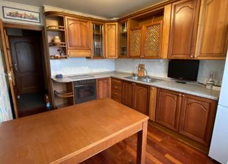 Продам 4-ком. квартиру, 96 м2, Видное, проспект Ленинского Комсомола, 17к1