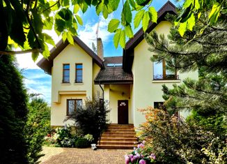 Продаю дом, 380 м2, коттеджный поселок Петровский Парк