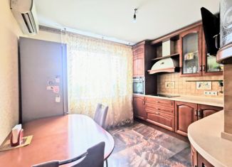 Продажа трехкомнатной квартиры, 75 м2, Москва, Новорогожская улица, 14к2, Новорогожская улица