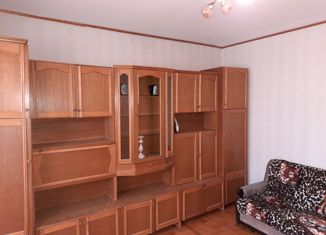 Продается 2-ком. квартира, 54 м2, Астрахань, Советский район, улица Николая Островского, 154к1