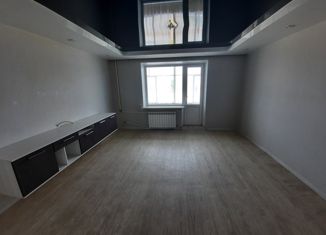 Продажа 4-ком. квартиры, 96.3 м2, Североуральск, улица Павла Баянова, 12