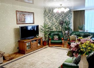 Продам трехкомнатную квартиру, 76 м2, Соликамск, Юбилейный проспект, 61