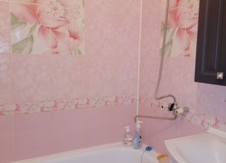 4-комнатная квартира на продажу, 74.4 м2, Волжск, улица Ленина, 67