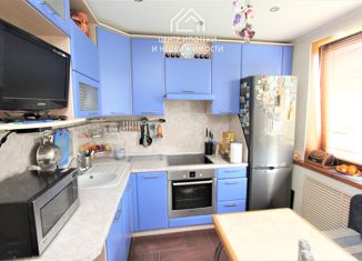 Продам 2-комнатную квартиру, 53 м2, Петрозаводск, улица Фрунзе, 5А, район Перевалка