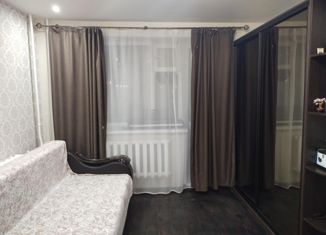 Продается 2-ком. квартира, 52 м2, Якутск, улица Якова Потапова, 18, микрорайон Гимеин