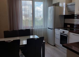 Продается трехкомнатная квартира, 71.9 м2, Москва, улица Хлобыстова, 18к1, улица Хлобыстова