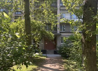 Однокомнатная квартира на продажу, 27.7 м2, Санкт-Петербург, Новоизмайловский проспект, 85, метро Московская