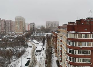 Продам 2-ком. квартиру, 58 м2, Самара, улица Советской Армии, 120, метро Советская