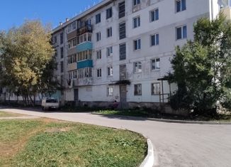 Продажа 3-ком. квартиры, 51.4 м2, Дальнегорск, проспект 50 лет Октября, 13