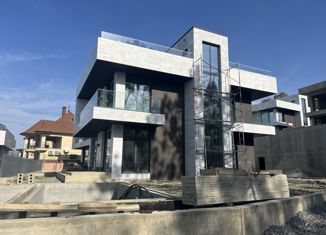 Продается дом, 250 м2, посёлок городского типа Дагомыс