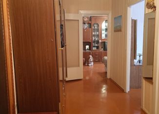 Продажа 3-ком. квартиры, 57.2 м2, Котовск, улица 9-й Пятилетки, 3